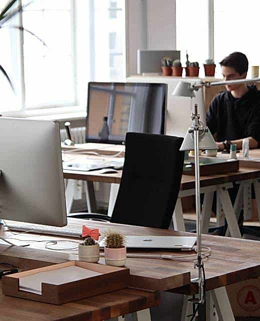 pexels-marc-mueller-380769